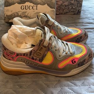Gucci women’s  Ultrapace sneakers, 37.5